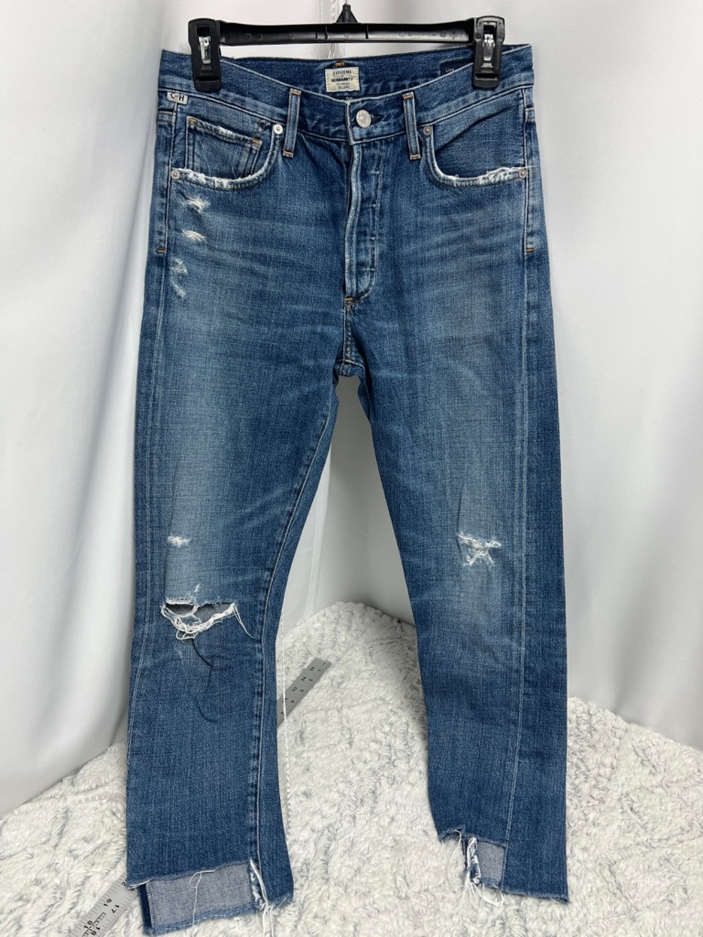 Citizens of Humanity Liya Distressed Blue Hi-Lo Hem Jeans. Raw hem size 26